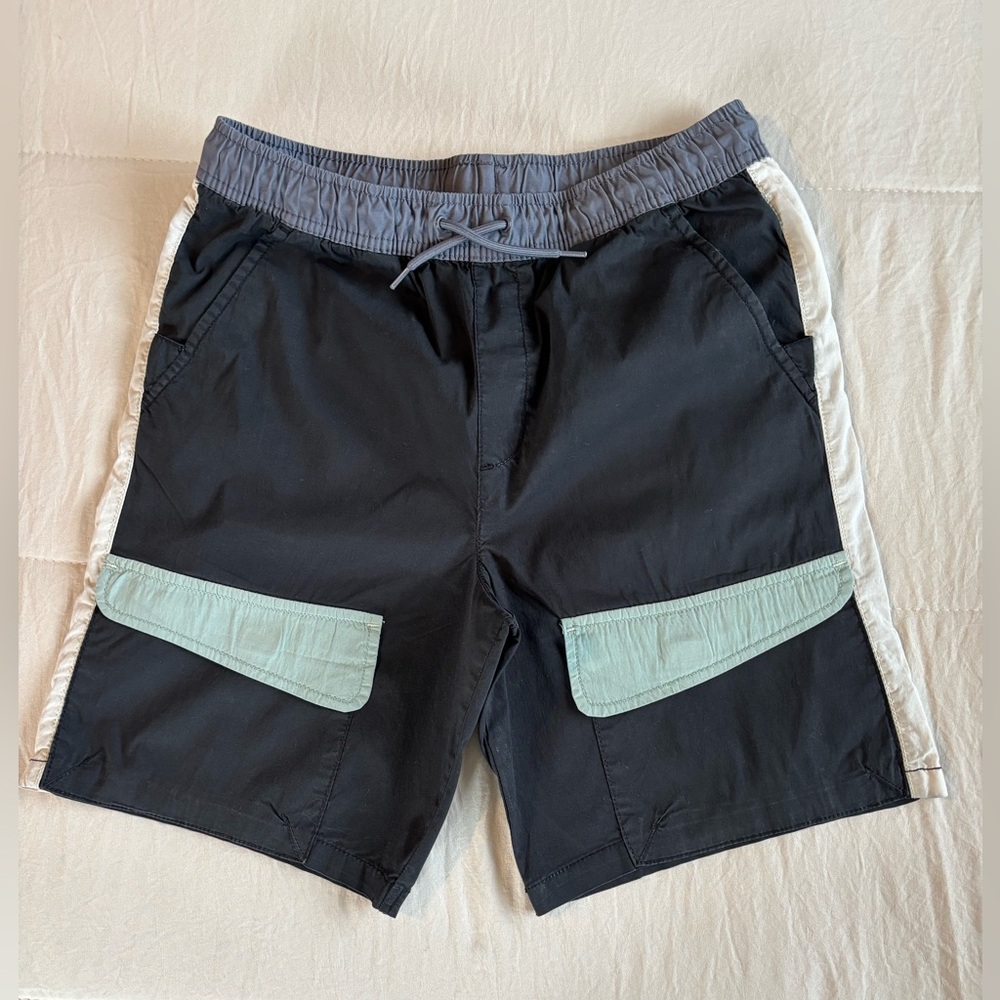 Explorer Boy's Wonder Nation Shorts - Black & Gray |ColorBlock |  LARGE (14-16)